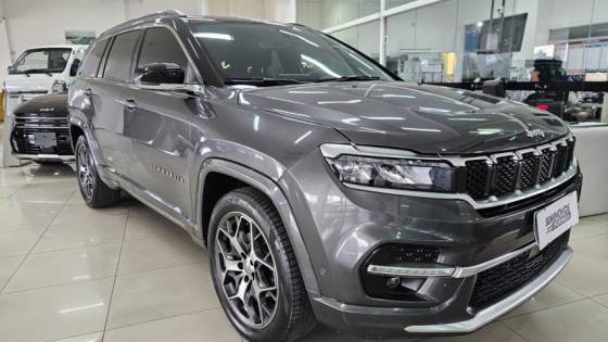 JEEP COMMANDER 1.3 T270 TURBO FLEX OVERLAND AT6